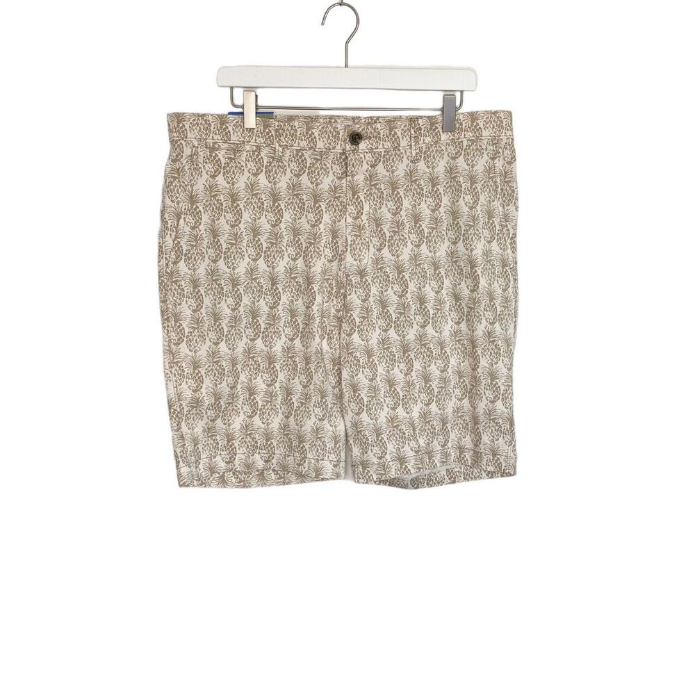 Goodfellow Shorts Mens 38 Pineapple Print Linden Bone Flat Front 10.5" Inseam